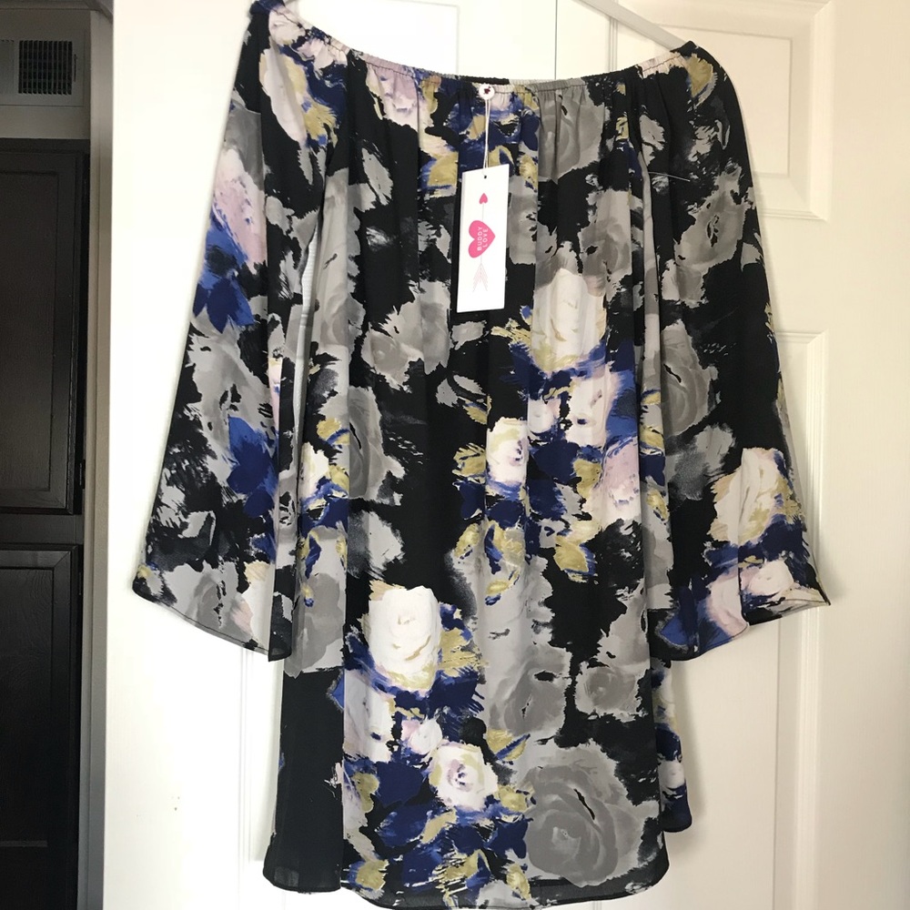 NWT Off The Shoulder Floral Dress